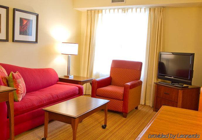 Residence Inn By Marriott Lake Norman Хънтърсвил Стая снимка